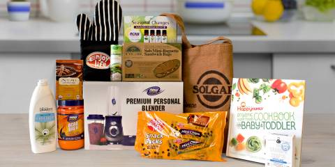 Tools for your kitchen and a selection of natural products to enjoy