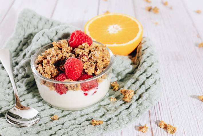 Keep a Healthy Gut to Boost Your Immunity high-fiber, vitamin-rich foods good for digestive health and immunity