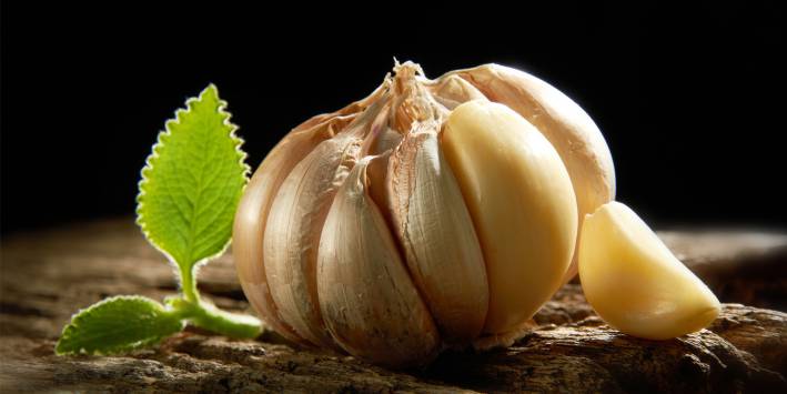 Natural Remedies for Cold, Flu Garlic